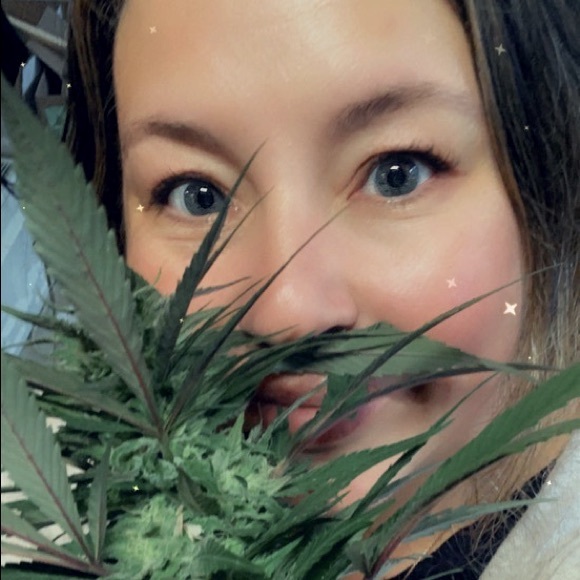 Meet your Posher, Carrie - Picture 1 of 1